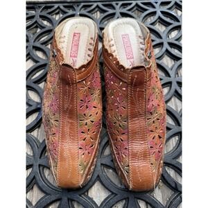 Pikolinos Floral Mules Womens Size 39/ 8.5 US Brown Leather Cut Pattern Shoes